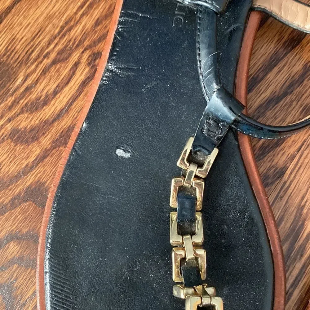 Banana Republic Women’s 6.5 Flat Sandal Chain Link Strap - Picture 2 of 5